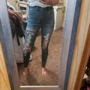 Curvy super high rise american eagle jeans